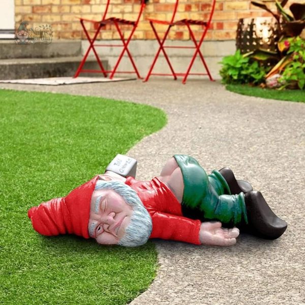 Nain de jardin alcoolique décoratif en réduction