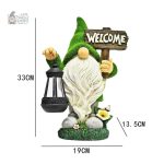 Nain de jardin en bois stylisé pour embellir votre espace
