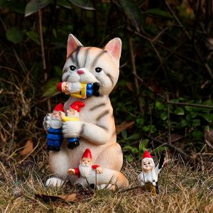 Nain de jardin moderne représentant un chat