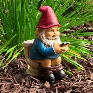 Nain de jardin drôle à petit prix