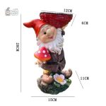 Statue de nain de jardin géant, élément tendance pour le jardin