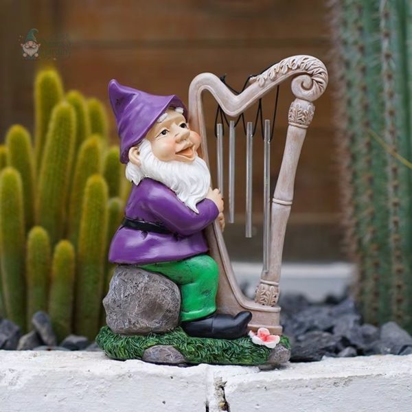 nain-de-jardin-harpe-1 Nain de jardin moderne avec harpe décorative