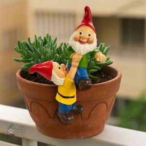 Nain de jardin humoristique en réduction pour décoration extérieure