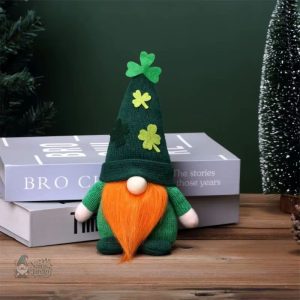 Nain de jardin irlandais moderne en résine colorée