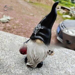 Statue de jardin noire pour une touche moderne