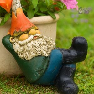 Nain de jardin en bon état, charme rustique