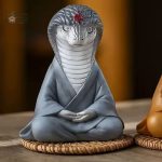 Nain serpent coloré pour décoration de jardin
