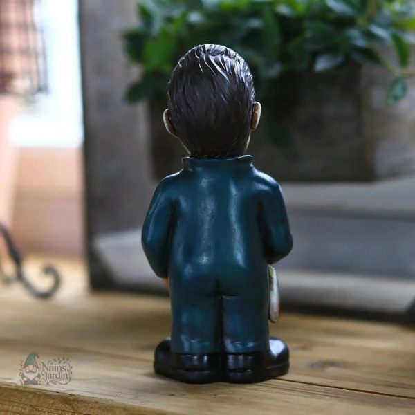 Nain de jardin tueur au style contemporain et audacieux