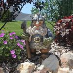 Nain de jardin viking moderne décoratif